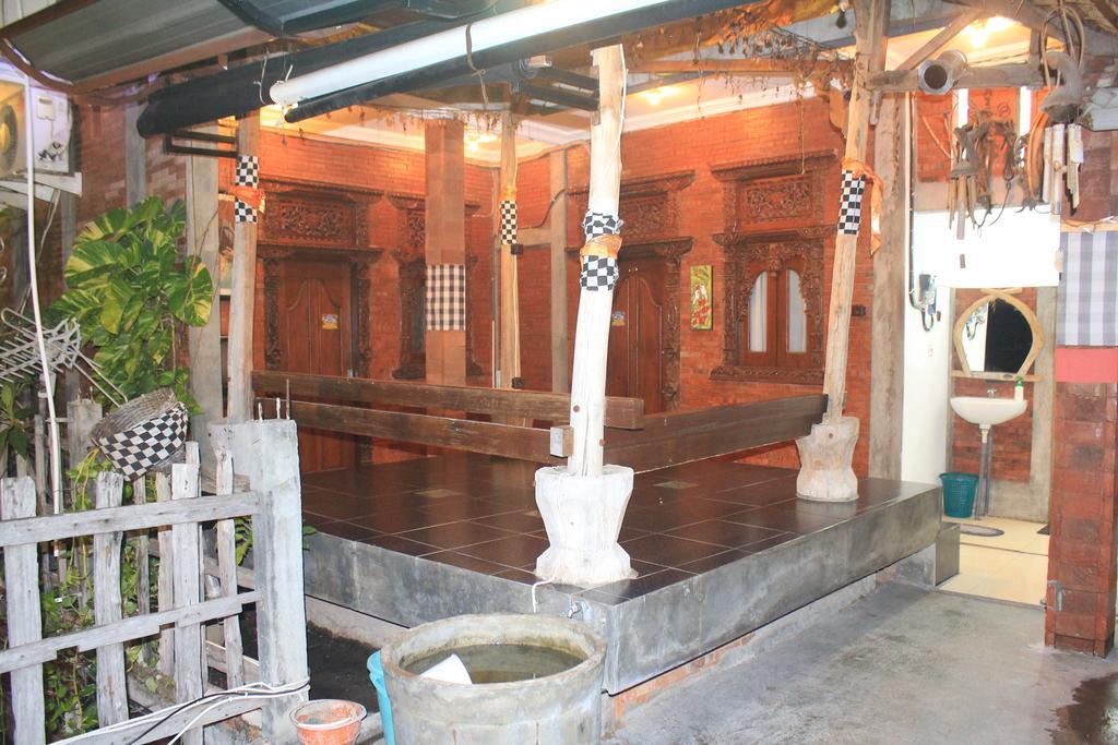 Homestay Kota Baru Джепара Екстериор снимка