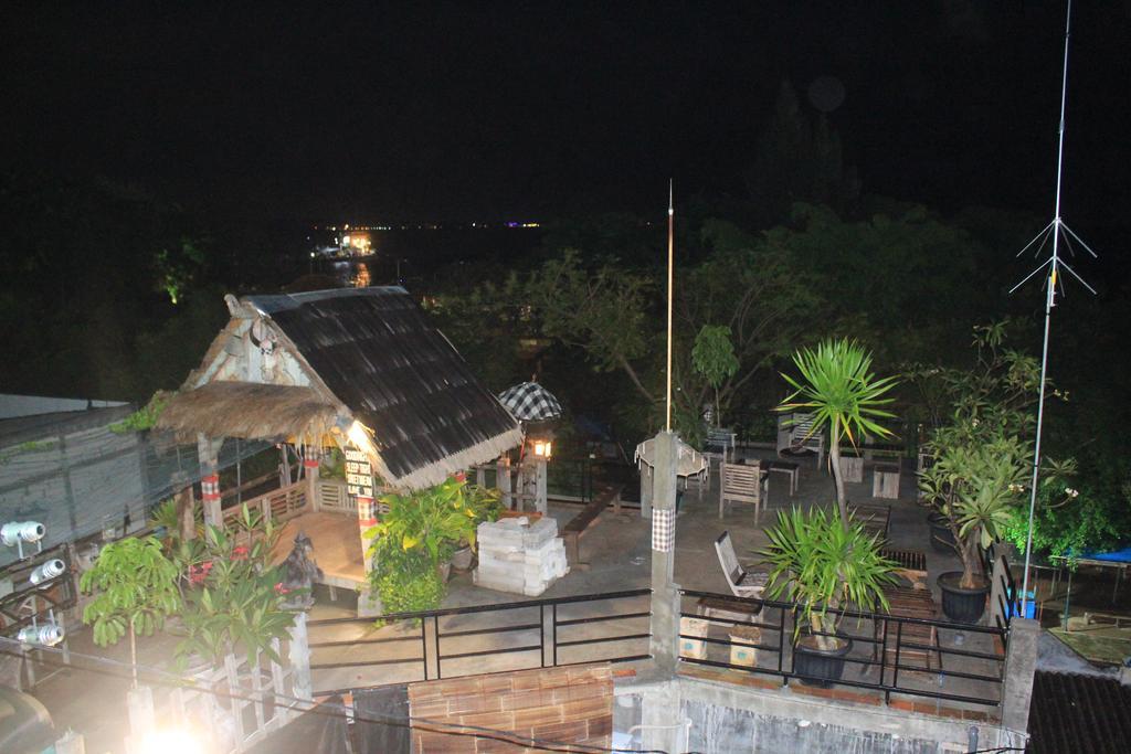 Homestay Kota Baru Джепара Екстериор снимка